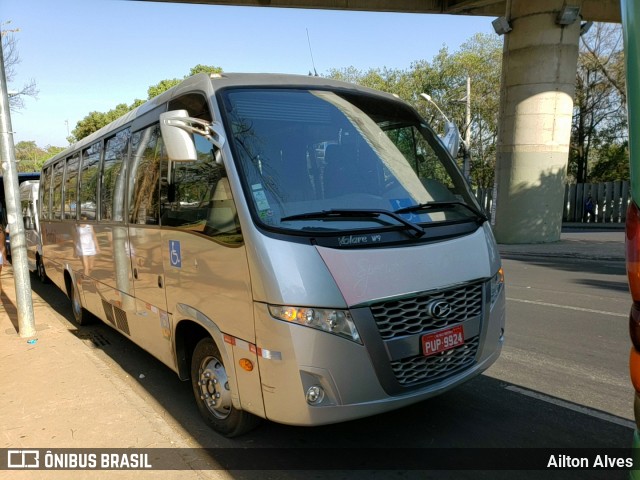 Fontini Vans 9924 na cidade de Belo Horizonte, Minas Gerais, Brasil, por Ailton Alves. Número da foto: #7087941.