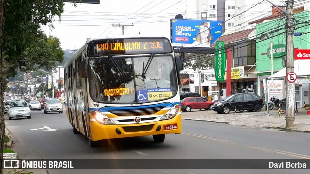 Trevo Transportes Coletivos 1128 na cidade de Porto Alegre, Rio Grande do Sul, Brasil, por Davi Borba. Número da foto: #7086688.