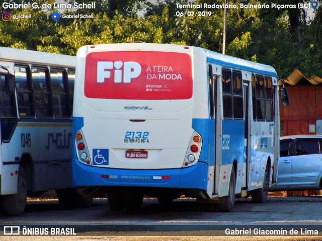 Viação Nossa Senhora dos Navegantes 2132 na cidade de Balneário Piçarras, Santa Catarina, Brasil, por Gabriel Giacomin de Lima. ID da foto: 7092848.