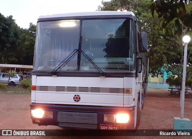 Ônibus Particulares 0672 na cidade de Novo Gama, Goiás, Brasil, por Ricardo Vieira. ID da foto: 7095465.