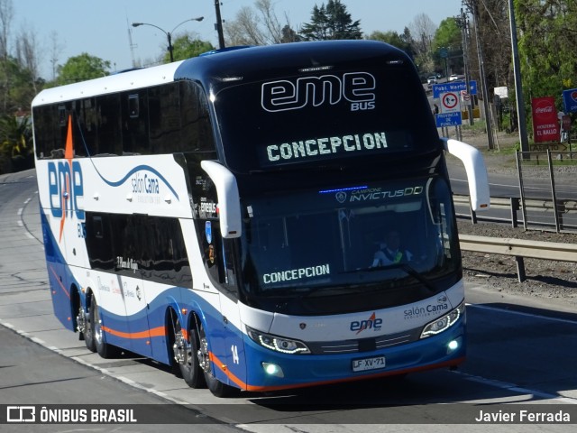 Pullman Eme Bus 14 na cidade de Chillán, Ñuble, Bío-Bío, Chile, por Javier Ferrada. Número da foto: #7096960.