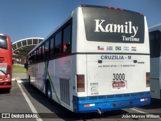 Kamily Turismo 300 na cidade de Aparecida, São Paulo, Brasil, por João Marcos William. ID da foto: 7098902.