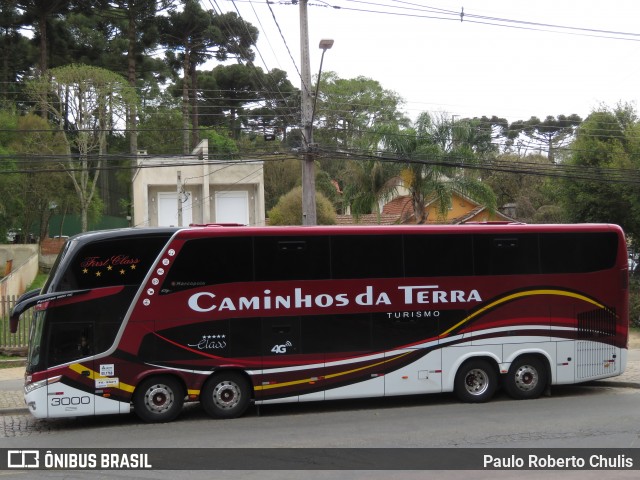 Caminhos da Terra Turismo 3000 na cidade de Curitiba, Paraná, Brasil, por Paulo Roberto Chulis. ID da foto: 7099428.