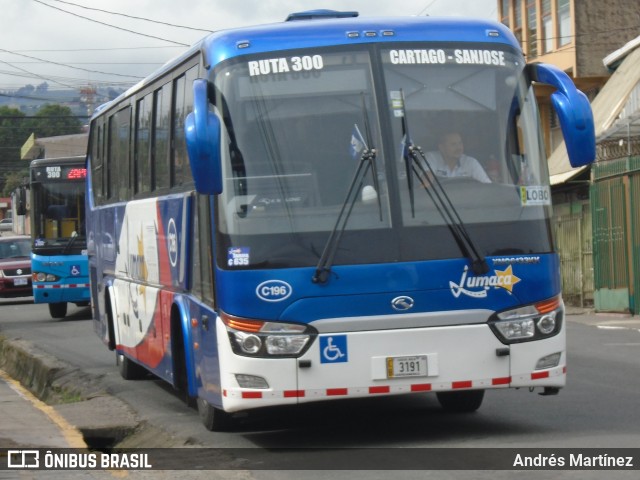 Lumaca C-196 na cidade de Cartago, Cartago, Costa Rica, por Andrés Martínez Rodríguez. Número da foto: #7100881.