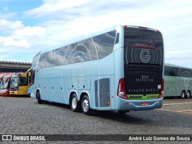 Viação Garcia 8541 na cidade de Londrina, Paraná, Brasil, por André Luiz Gomes de Souza. Número da foto: #7101759.