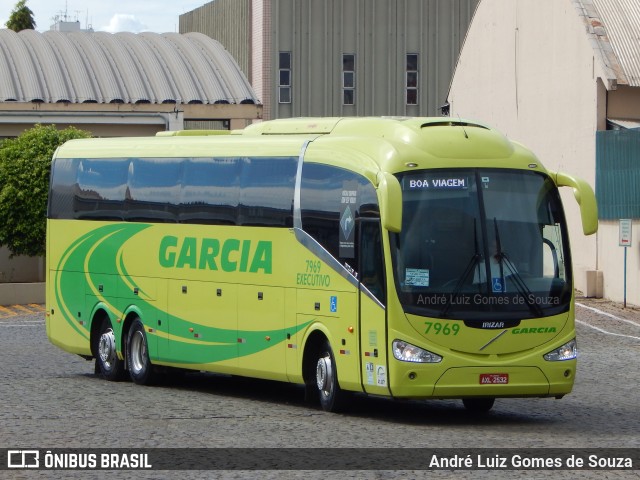 Viação Garcia 7969 na cidade de Londrina, Paraná, Brasil, por André Luiz Gomes de Souza. ID da foto: 7101696.