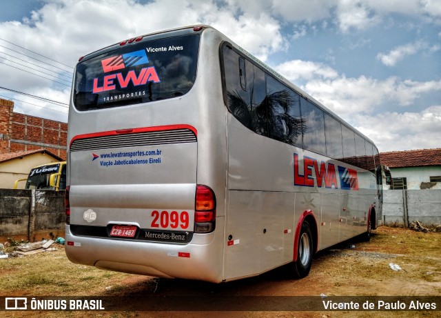 Lewa Transportes 2099 na cidade de Trindade, Goiás, Brasil, por Vicente de Paulo Alves. Número da foto: #7100988.