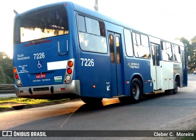 Viação Piracicabana São Roque 7226 na cidade de São Roque, São Paulo, Brasil, por Cleber C.  Moreira. Número da foto: #7101857.