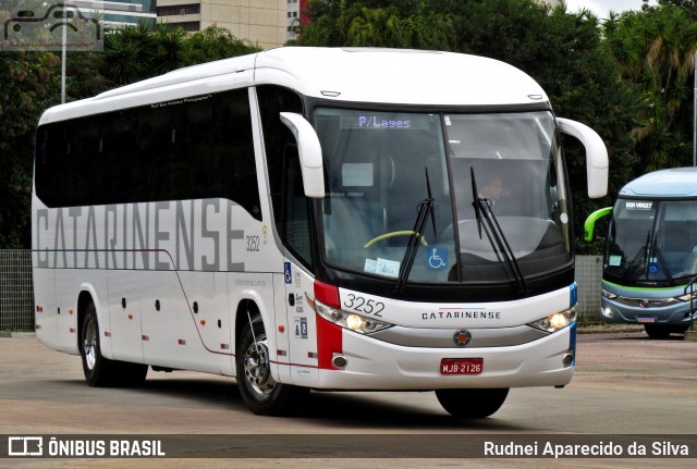 Auto Viação Catarinense 3252 na cidade de Curitiba, Paraná, Brasil, por Rudnei Aparecido da Silva. Número da foto: #7029059.