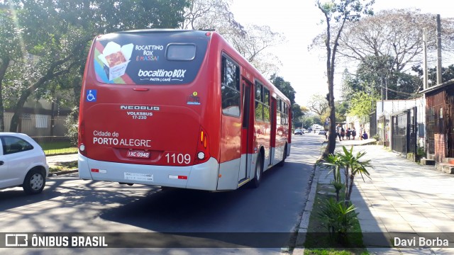 Trevo Transportes Coletivos 1109 na cidade de Porto Alegre, Rio Grande do Sul, Brasil, por Davi Borba. Número da foto: #7027774.