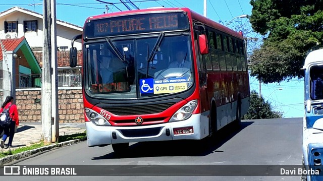 Trevo Transportes Coletivos 1013 na cidade de Porto Alegre, Rio Grande do Sul, Brasil, por Davi Borba. Número da foto: #7103047.