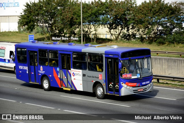 Viação São Roque VSR 3500 na cidade de Barueri, São Paulo, Brasil, por Michael  Alberto Vieira. Número da foto: #7034529.
