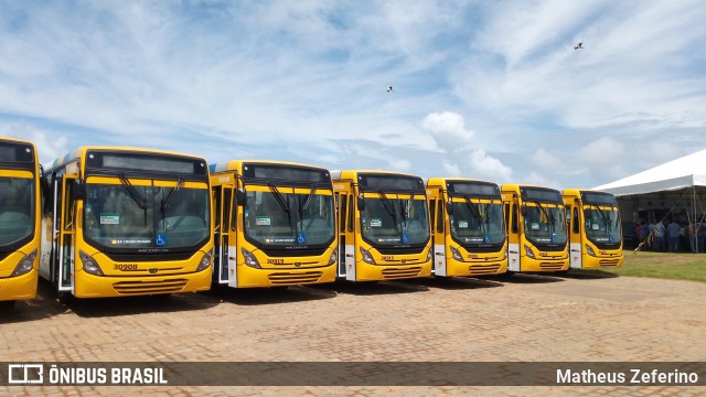 Plataforma Transportes 30908 na cidade de Salvador, Bahia, Brasil, por Matheus Zeferino. ID da foto: 7034506.