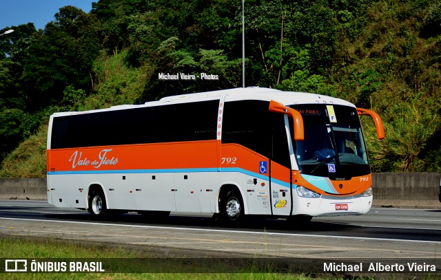 Viação Vale do Tietê 792 na cidade de Barueri, São Paulo, Brasil, por Michael  Alberto Vieira. Número da foto: #7034419.