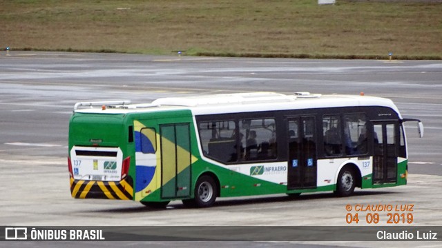 Infraero Aeroportos Brasileiros 137 na cidade de São José dos Pinhais, Paraná, Brasil, por Claudio Luiz. ID da foto: 7033422.