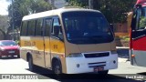 Escolares 610 na cidade de Porto Alegre, Rio Grande do Sul, Brasil, por Davi Borba. Número da foto: #7037816.