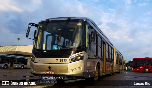 Viação Metrópole Paulista - Zona Sul 7 3818 na cidade de São Paulo, São Paulo, Brasil, por Lucas Rio. ID da foto: 7039433.