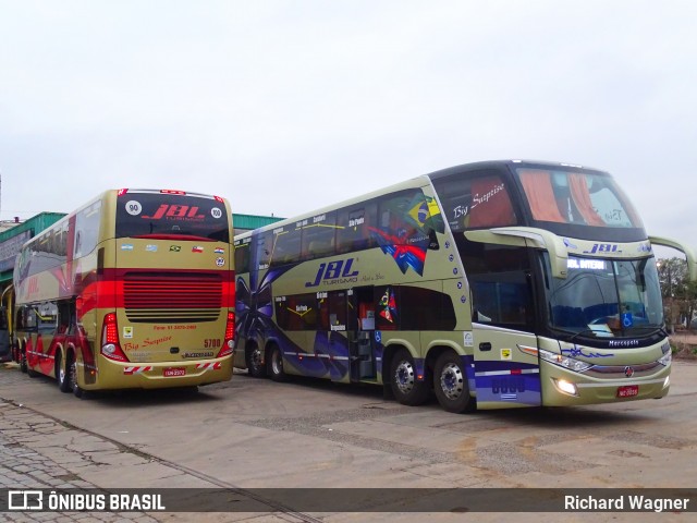 JBL Turismo 5700 na cidade de Canoas, Rio Grande do Sul, Brasil, por Richard Wagner. ID da foto: 7039537.