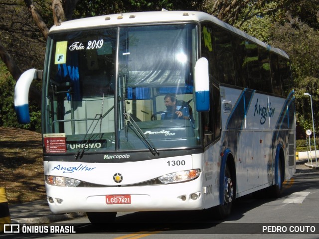 Expresso Angelitur 1300 na cidade de Aparecida, São Paulo, Brasil, por PEDRO COUTO. ID da foto: 7043543.