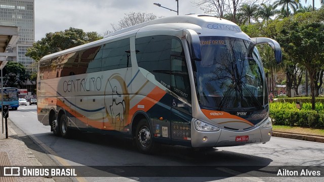 Centauro Turismo 9000 na cidade de Belo Horizonte, Minas Gerais, Brasil, por Ailton Alves. ID da foto: 7044002.