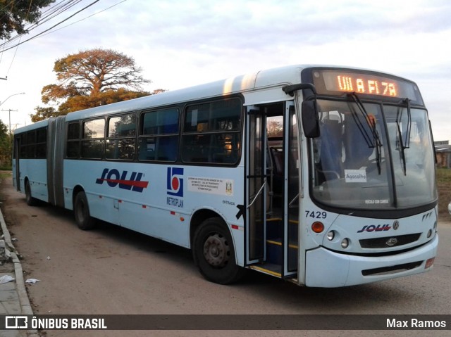 SOUL - Sociedade de Ônibus União Ltda. 7429 na cidade de Alvorada, Rio Grande do Sul, Brasil, por Max Ramos. Número da foto: #7041850.