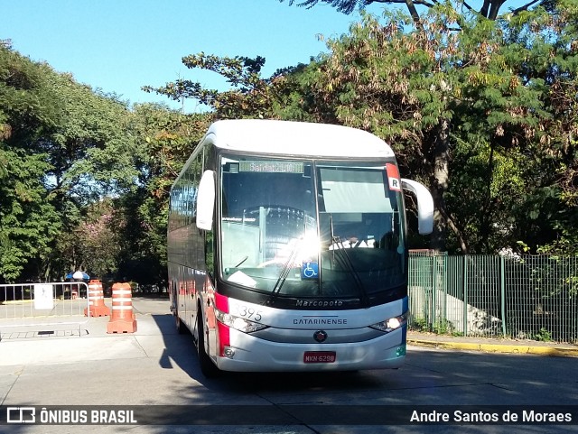 Auto Viação Catarinense 3395 na cidade de São Paulo, São Paulo, Brasil, por Andre Santos de Moraes. ID da foto: 7041279.