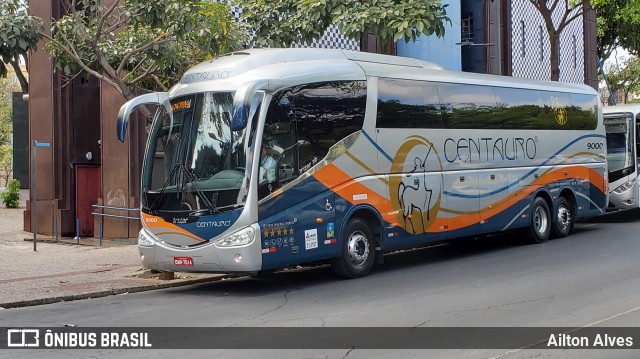 Centauro Turismo 9000 na cidade de Belo Horizonte, Minas Gerais, Brasil, por Ailton Alves. ID da foto: 7043998.