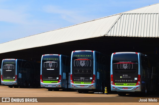 Viação Garcia 8125 na cidade de Maringá, Paraná, Brasil, por José Melo. ID da foto: 7042403.