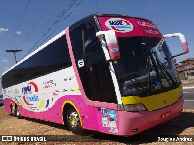 Fabim Excursões 7000 na cidade de Trindade, Goiás, Brasil, por Douglas Andrez. Número da foto: #7042379.